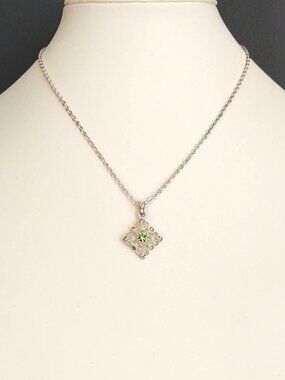 Dainty silver pendant necklace w/green crystals
